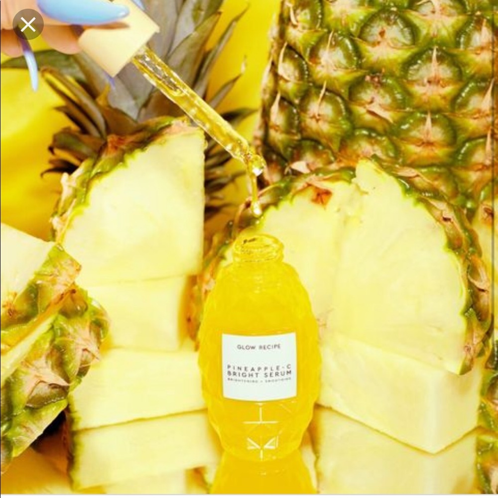 GLOW pineapple-c brightening serum